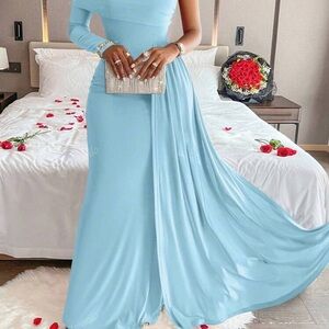 Blue One-Shoulder Sleeveless Gown for Weddings